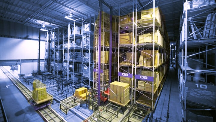 Sistema De La Estantería Del Almacenamiento Del Almacén Del Centro De  Distribución Imagen de archivo - Imagen de equipo, industrial: 74560413